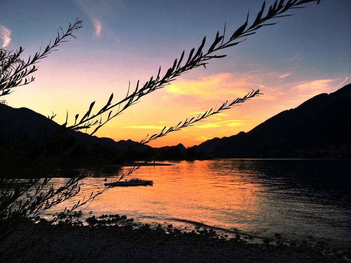 Apartment Sunset Am Wolfgangsee Strobl Exterior foto